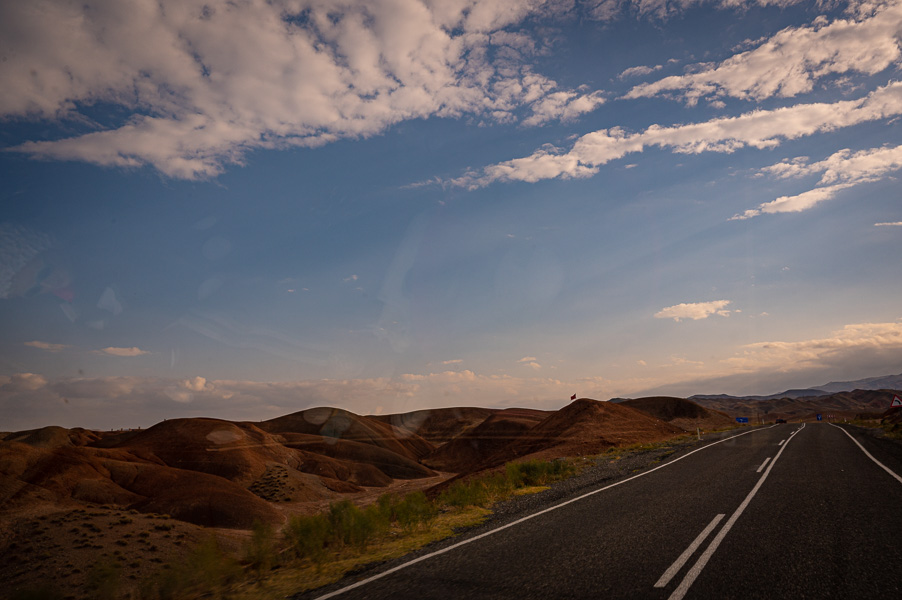 17/48 Ararat, Vulkane und der „Waschmittel“ Vansee – Reisebild 3